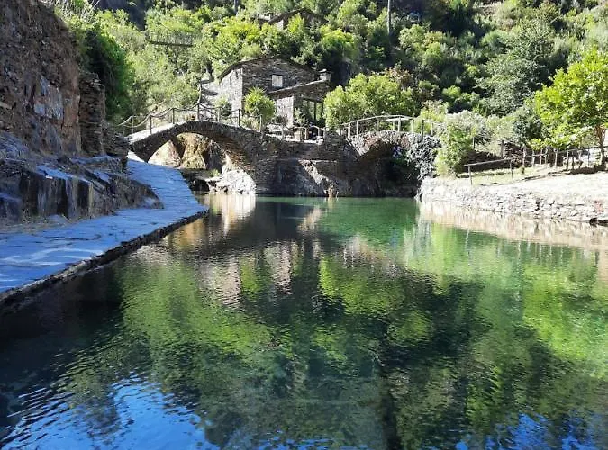 Casa Da Eira De Cima 펜션